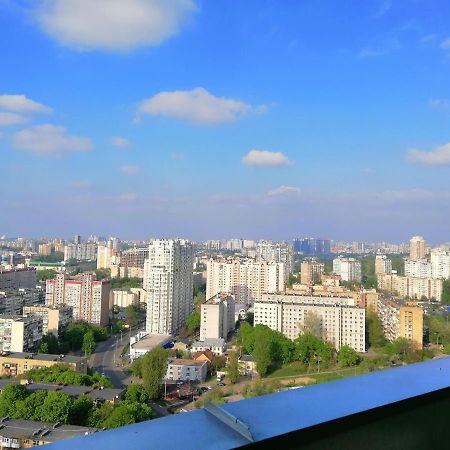 קייב Видовая 25Й Этаж. Новый Дом. Шалимова, Isida. Шулявская, Гарматная, Индустриальный Мост. Космополитан. Большевик. Жд Вокзал. מראה חיצוני תמונה